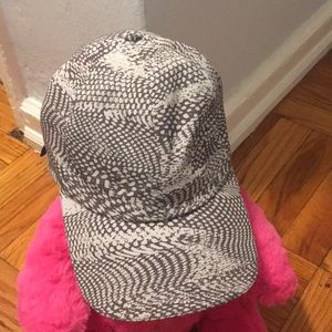 Lululemon hat